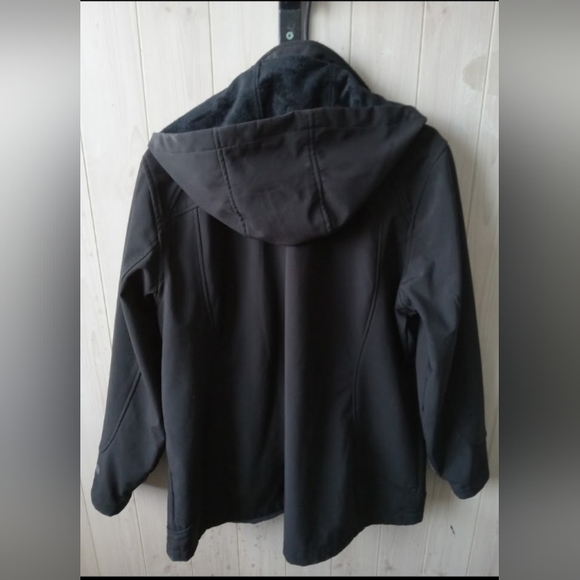 Free Country Men's Soft Shell Jacket - Picture 4 of 6